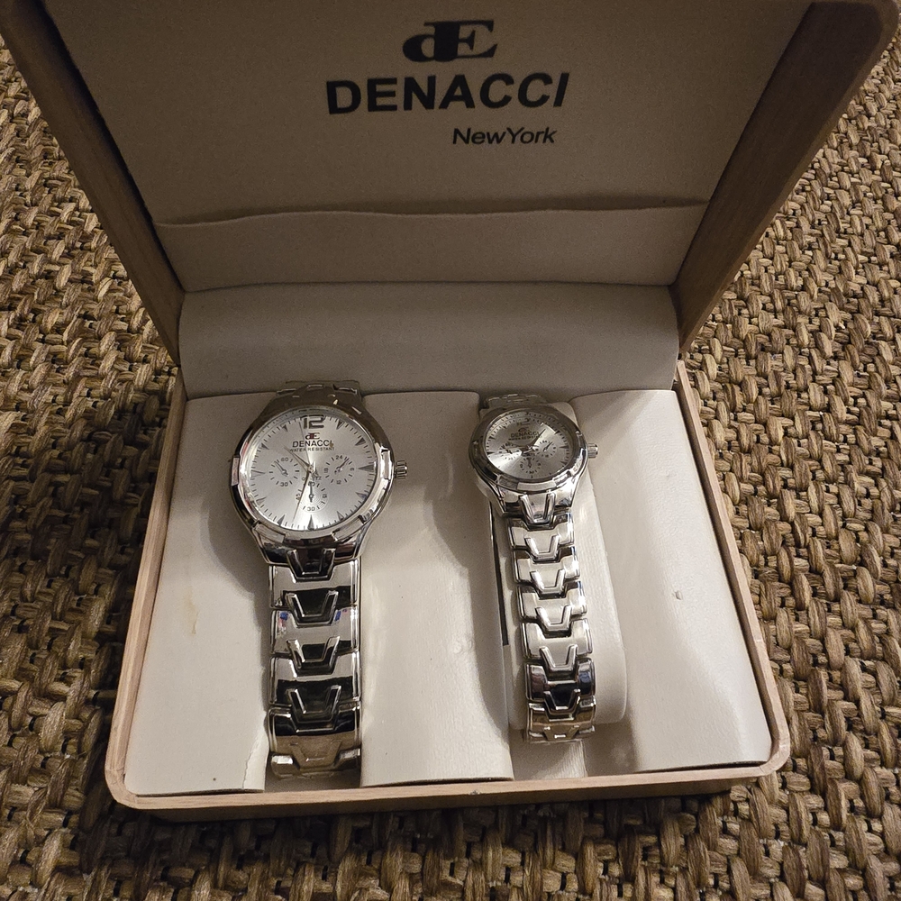 Couples Matching Watch Set